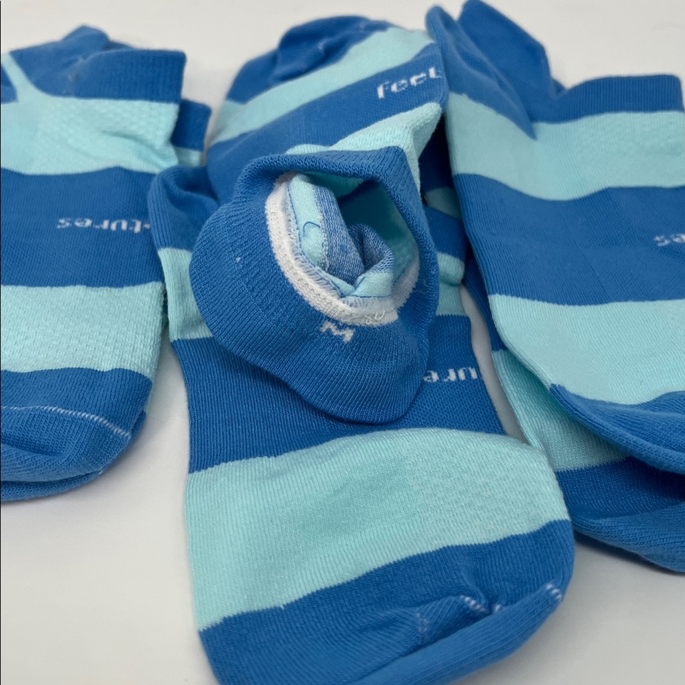 NBW Feetures High Performance Ultra Light Sock - No Show Socks- Medium - Picture 4 of 4